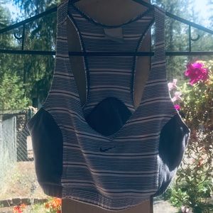 Nike gray sport bra sizeS
